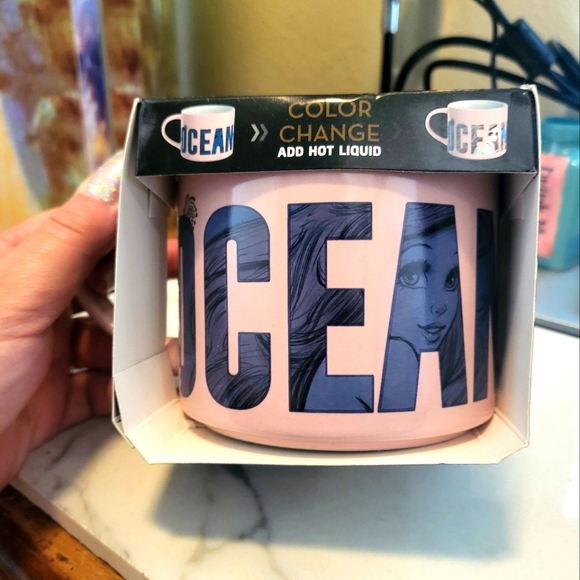 Disney Princess Little Memaid Mug, Color Changing, In box. NWOT - Picture 1 of 5